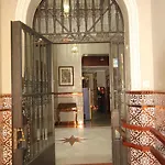 Roma Guest house