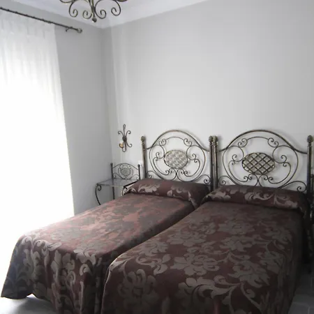 Roma Konukevi 3*